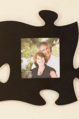 Blank Photo Frame Puzzle Piece (Plaque) ()